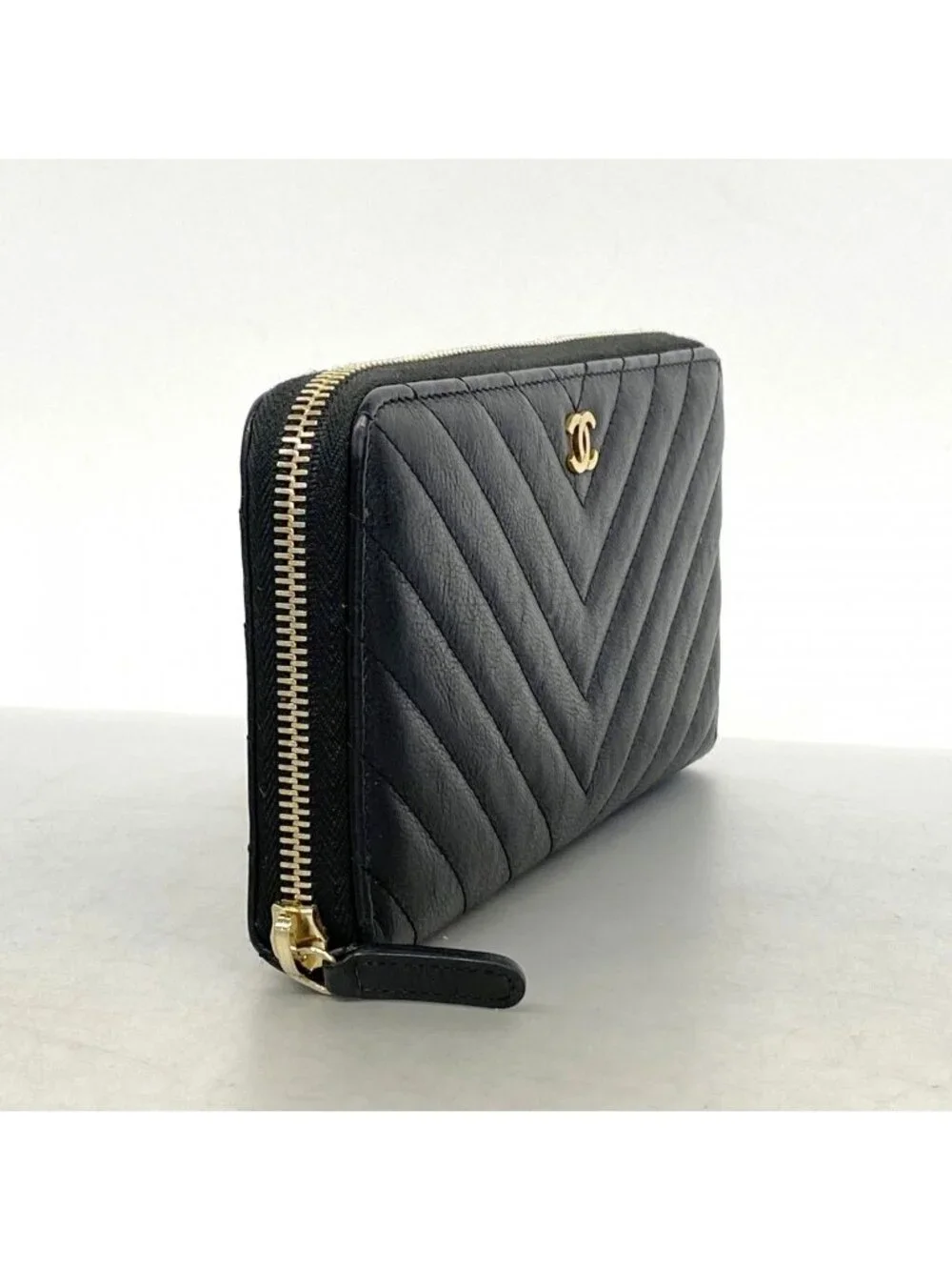Chanel Wallet Che Blanc Leather Black Gold